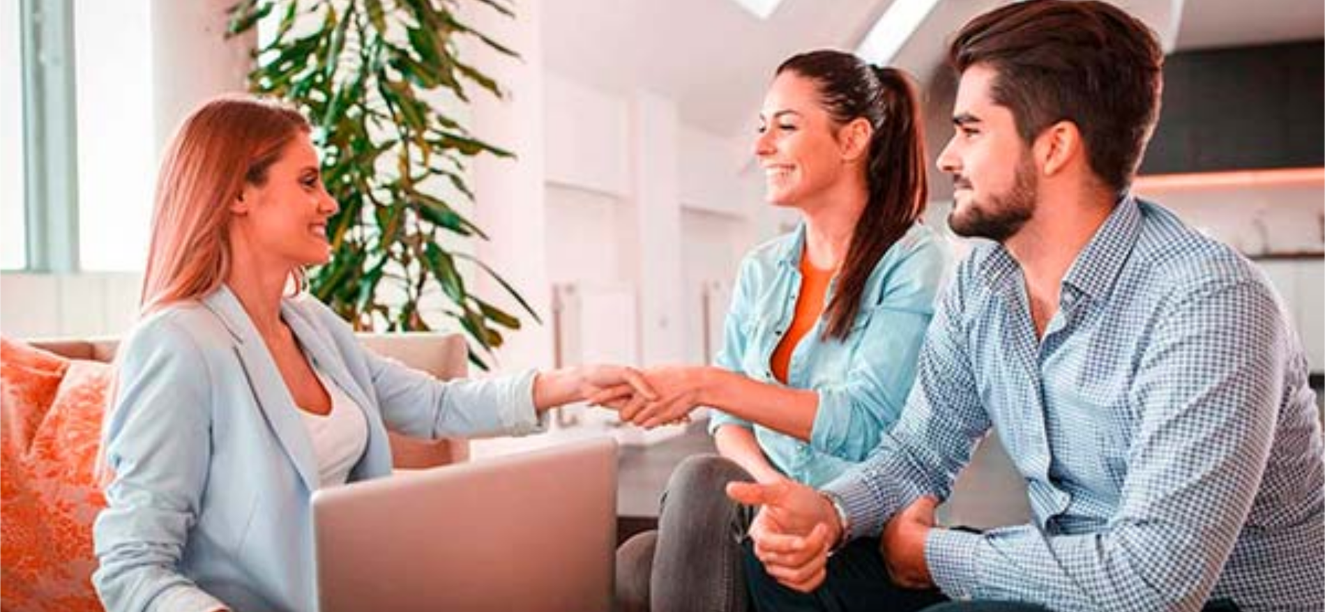 Reunión de negocios inmobiliarios
