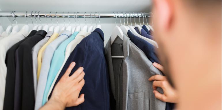 Cómo quitar el olor a cerrado de los armarios - ¡9 trucos fáciles y  efectivos!